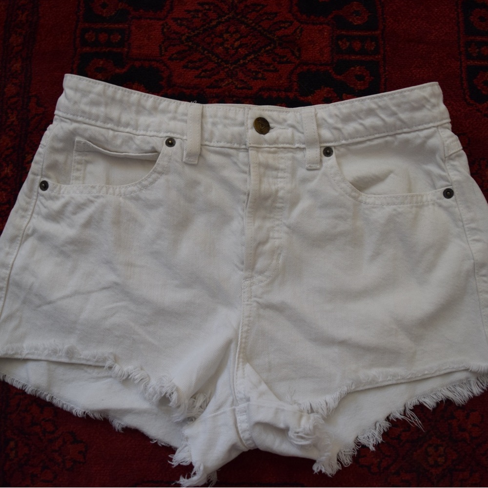 Vintage Guess Shorts 27